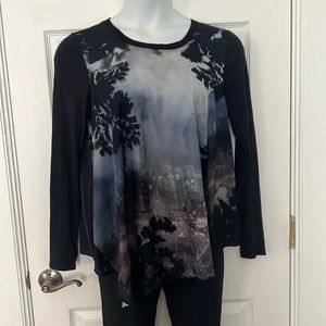 Like new Simply Vera Vera Wang raglan long sleeve top